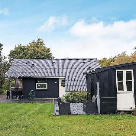 8 Person Holiday Home In Skals Exterior photo