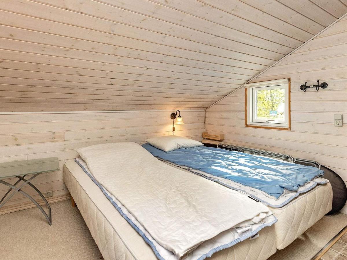 8 Person Holiday Home In Skals Exterior photo